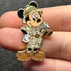2002 - Mickey Mouse with Binoculars - Disney Pin