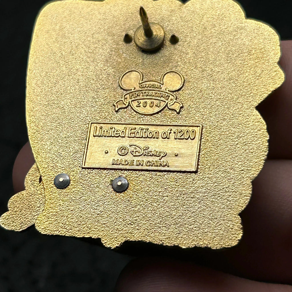 2004 - Mickey Mouse and Pluto - Back to School - LE 1,200 - Disney Pin